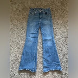 American Eagle Low-Rise Flare Jean